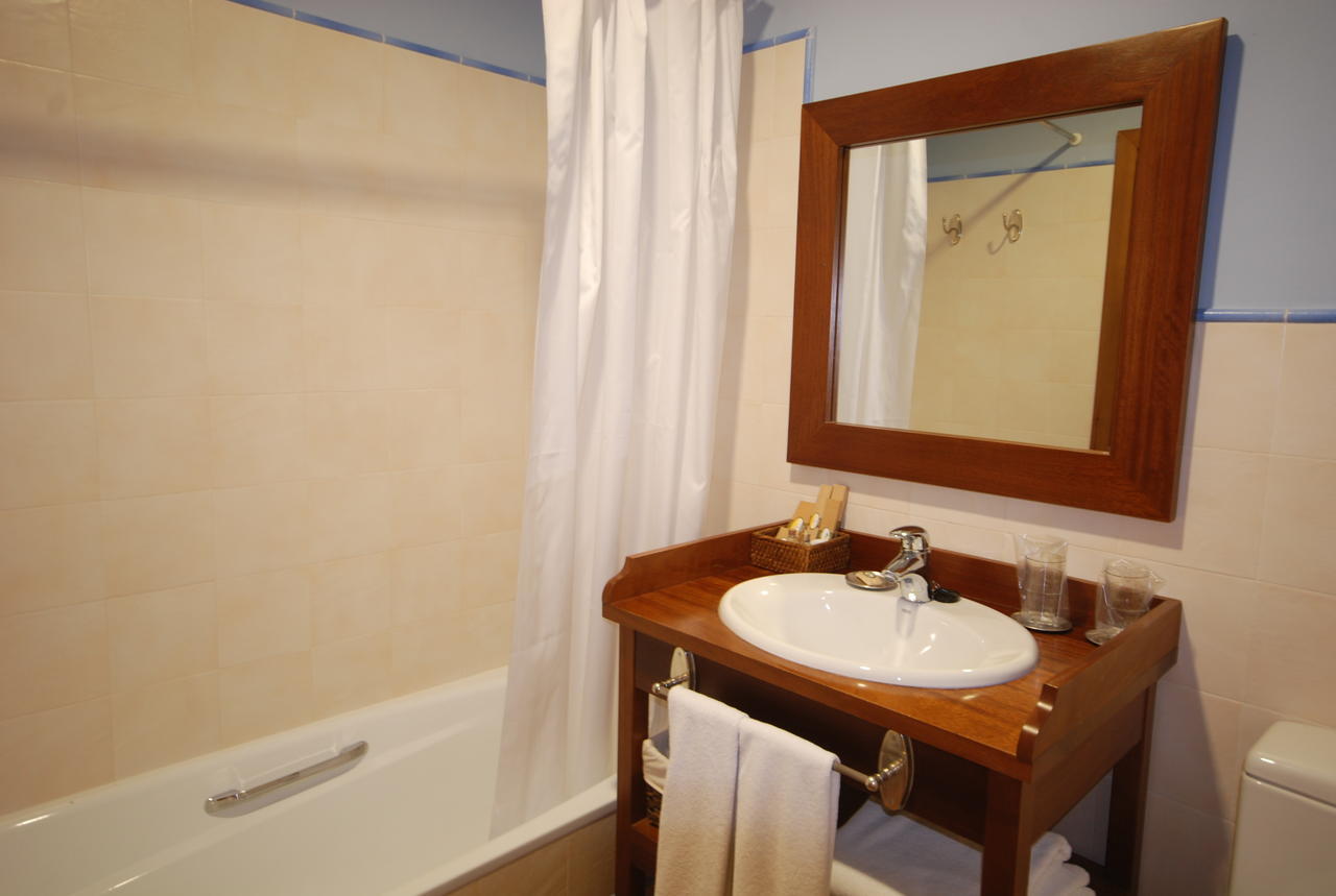 Hotel Del Verde Al Amarillo Penasrubias de Piron Номер фото